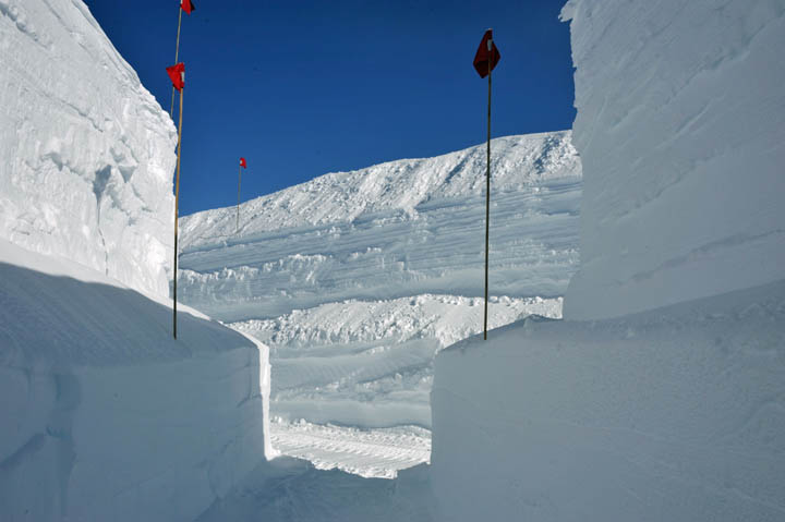 View from the tunnel into the to be science trench